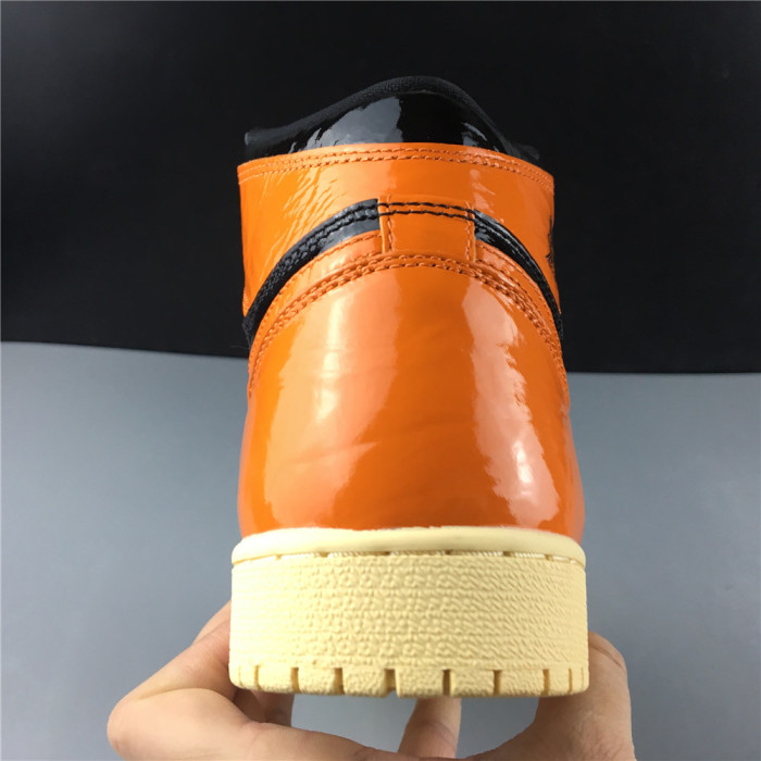 Air Jordan 1 Retro High Shattered Backboard 3.0 – 555088-028