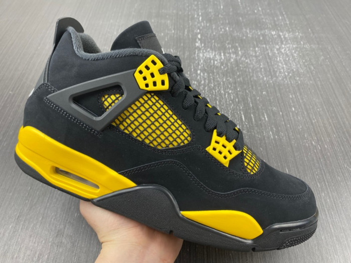 Air Jordan 4 Retro "Thunder’ 2023 308497-017