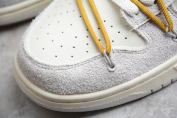 Off-White x Dunk Low ‘Lot 37 of 50’ DJ0950-105