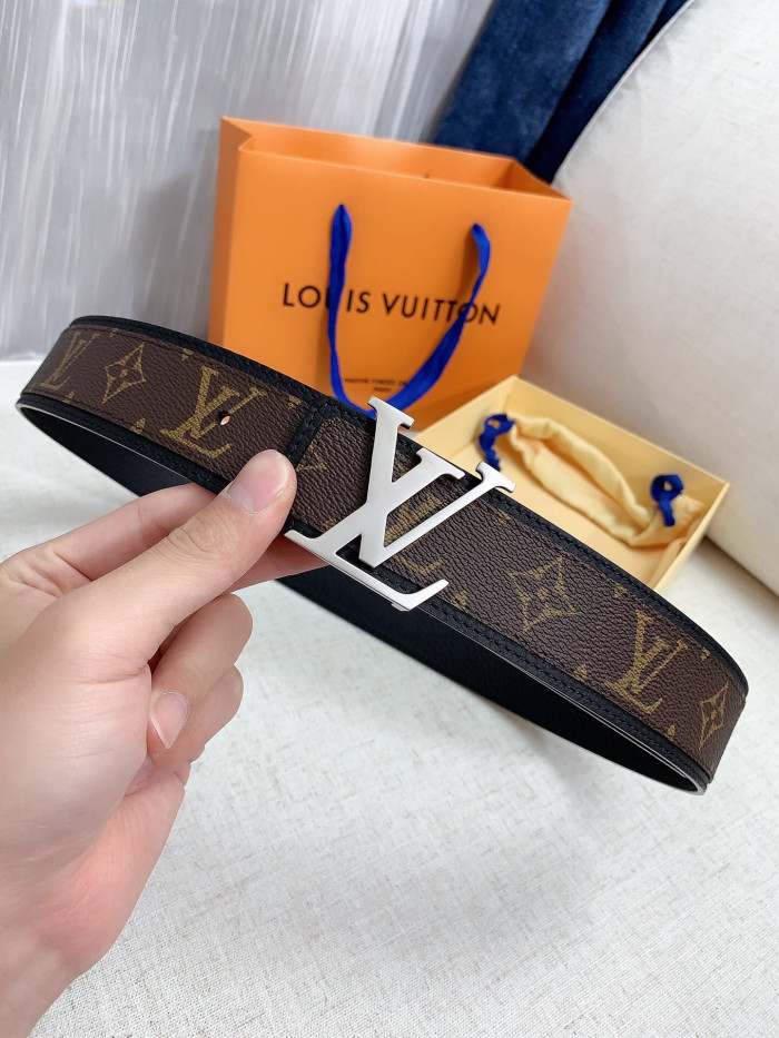 Loui Vuitto Belt-4CM